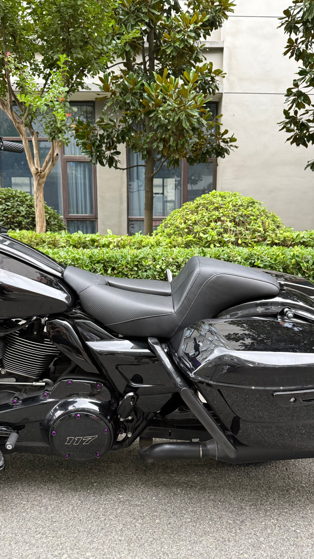 Performance Carbon Fiber Gel inside Step Up Seat  2023 2024-26 CVO Road Glide Street Glide