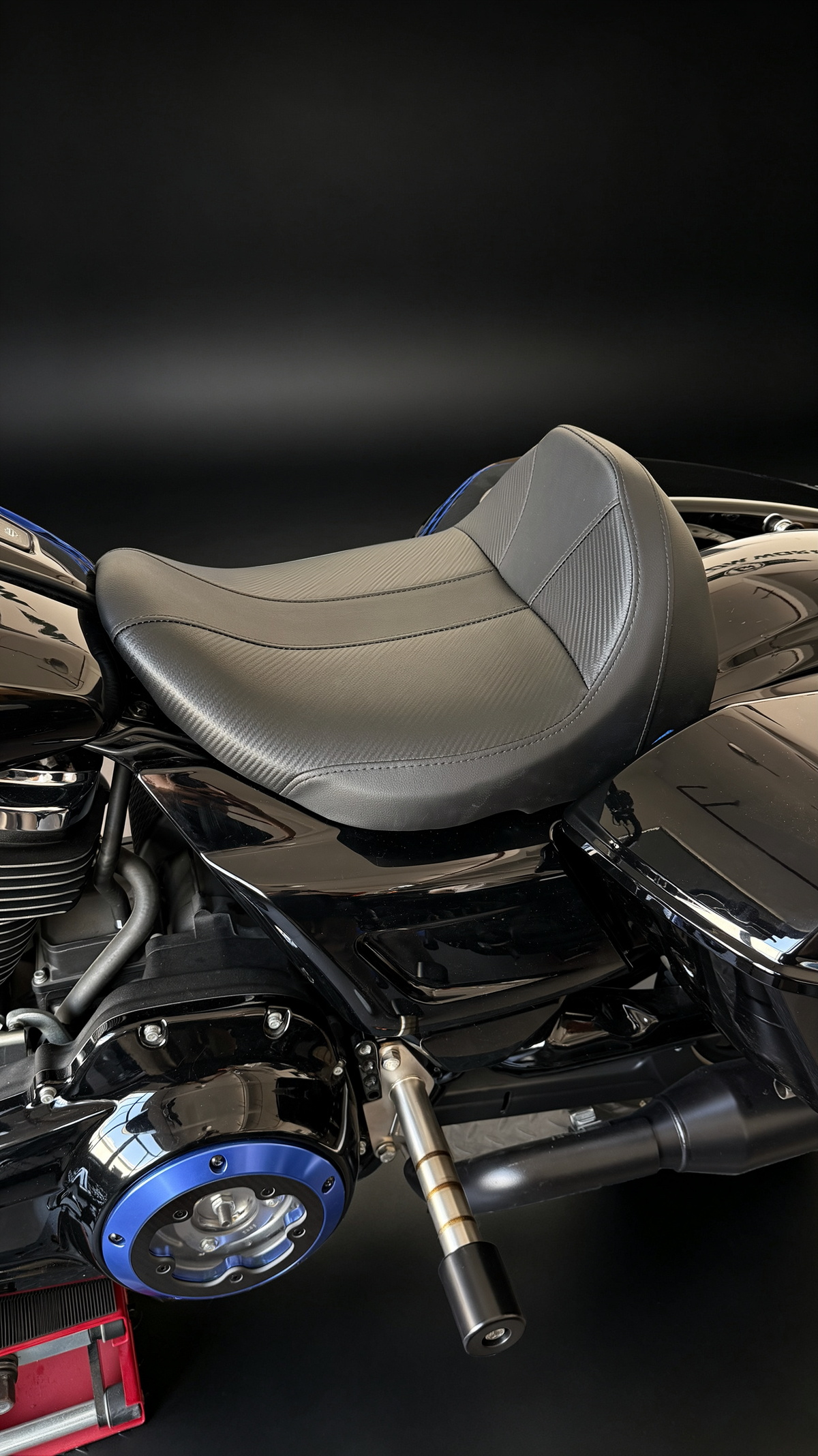 Carbon Fiber Peformance Look Sole Seat For 2024+ Road Glide FLTRX FLTRXSE FLTRXSTSE 2024+ Street Glide FLHX FLHXSE4